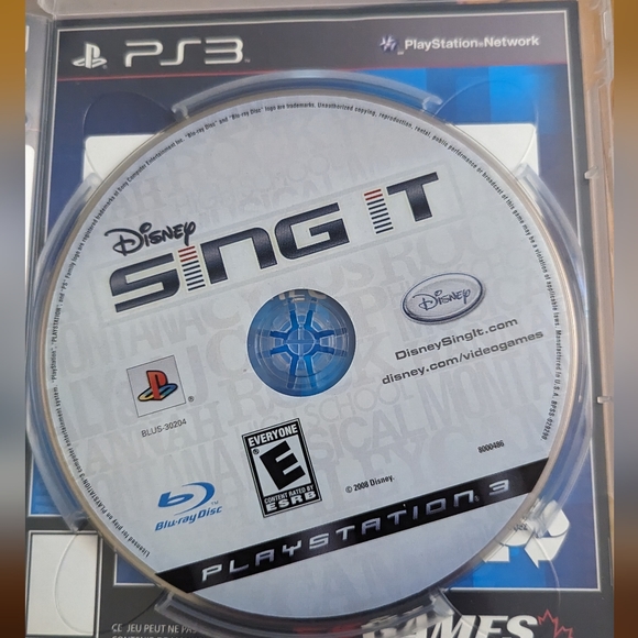 PS3 Singstar 1 and 2 and Disney sing it with Singstar microphone - Picture 6 of 7